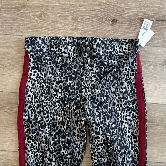Anna & Ava Pull-on Pants Jegging Animal Print Size Medium NWT - Picture 3 of 10